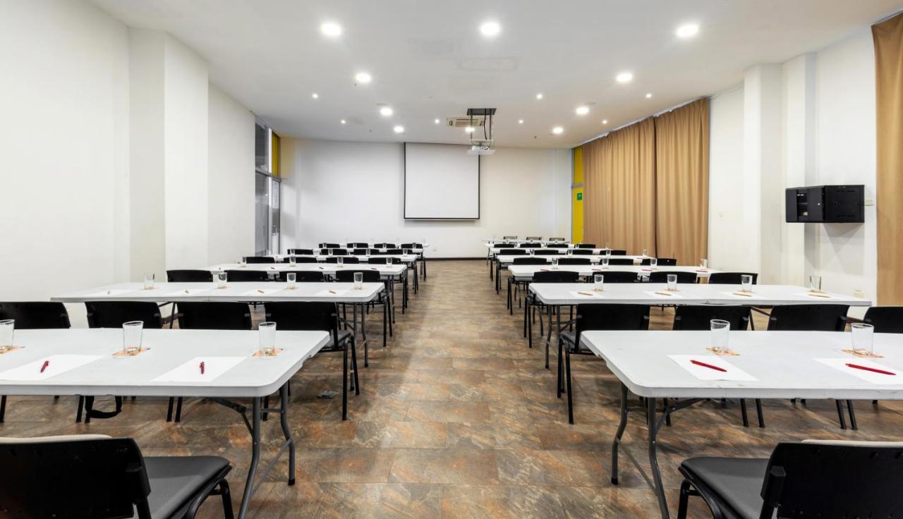 Pop Art Hotel Clc Mamonal Cartagena Ngoại thất bức ảnh